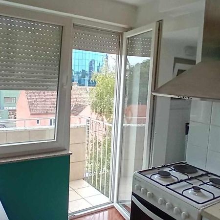 Apartman Tin Βαράζντιν Εξωτερικό φωτογραφία