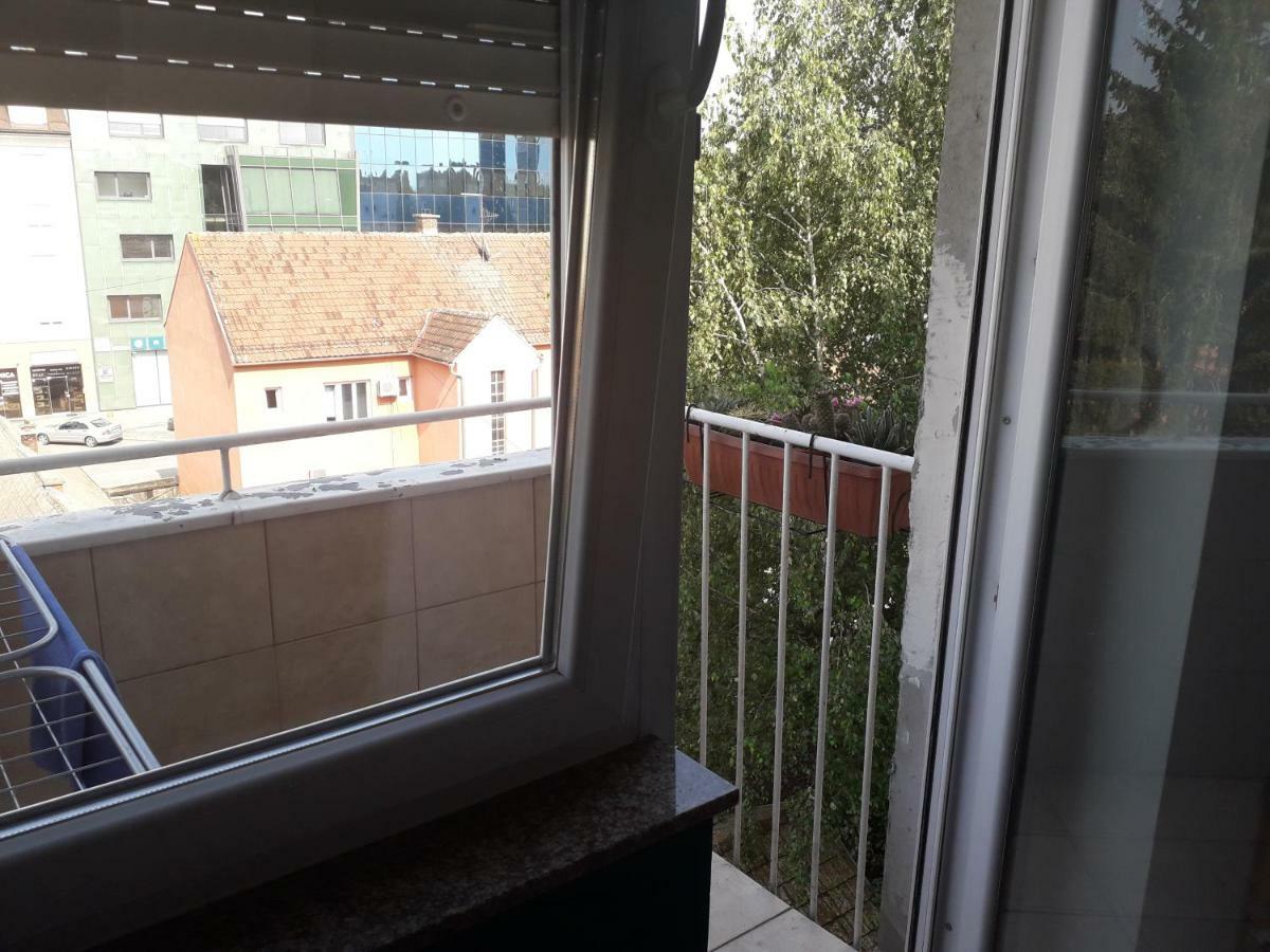 Apartman Tin Βαράζντιν Εξωτερικό φωτογραφία